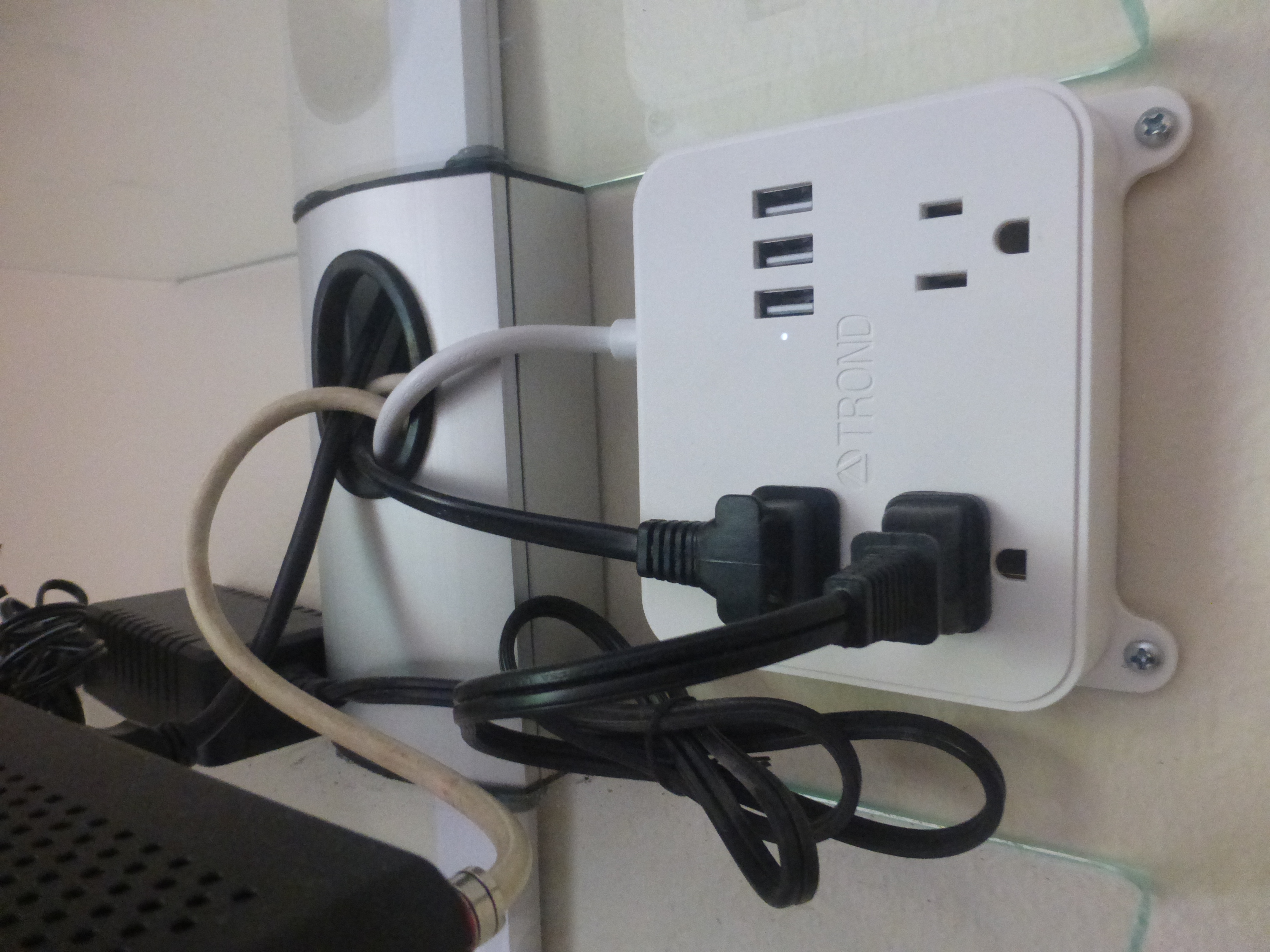 Charging Station showing 3 USB Ports