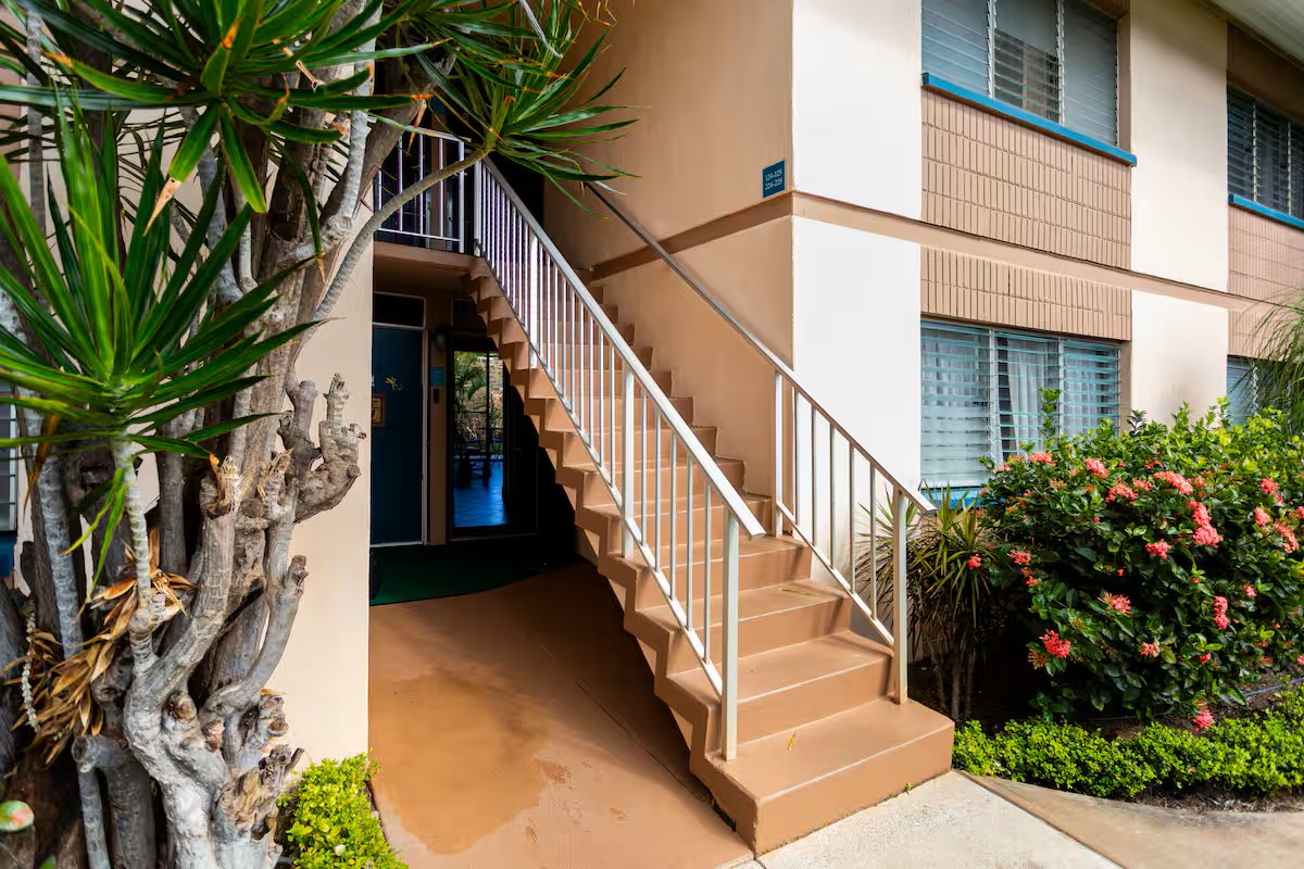 Door to Condo 125